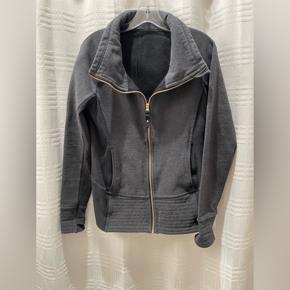Lululemon zip up sweatshirt